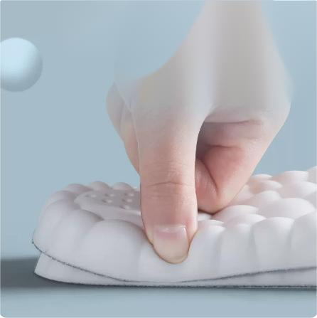 CloudStep Shock-Absorbing Massage Insole
